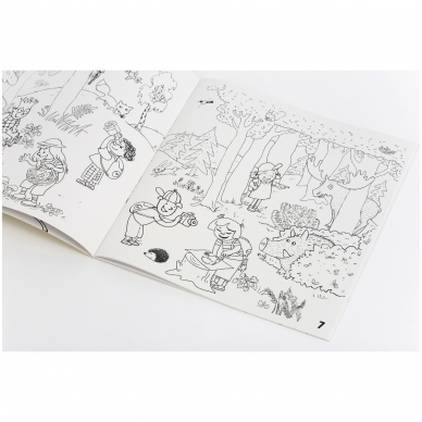 Colouring book „Sunny holidays with Neringa“ 1